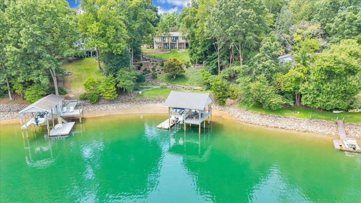 1276 Belle Isle DR - Photo 61