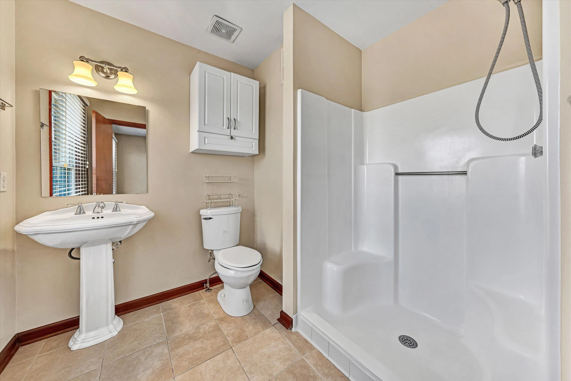 2217 Jefferson ST SW ## 2217A - Photo 18