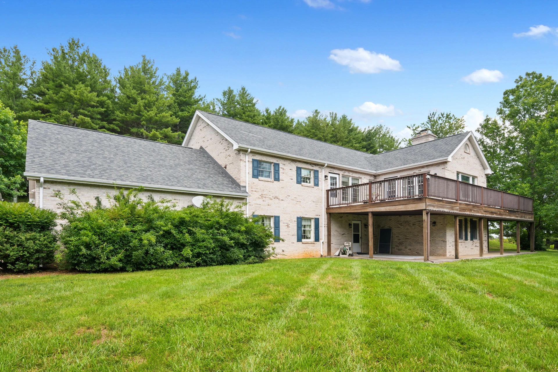 494 Soapstone Hill RD SE - Photo 2