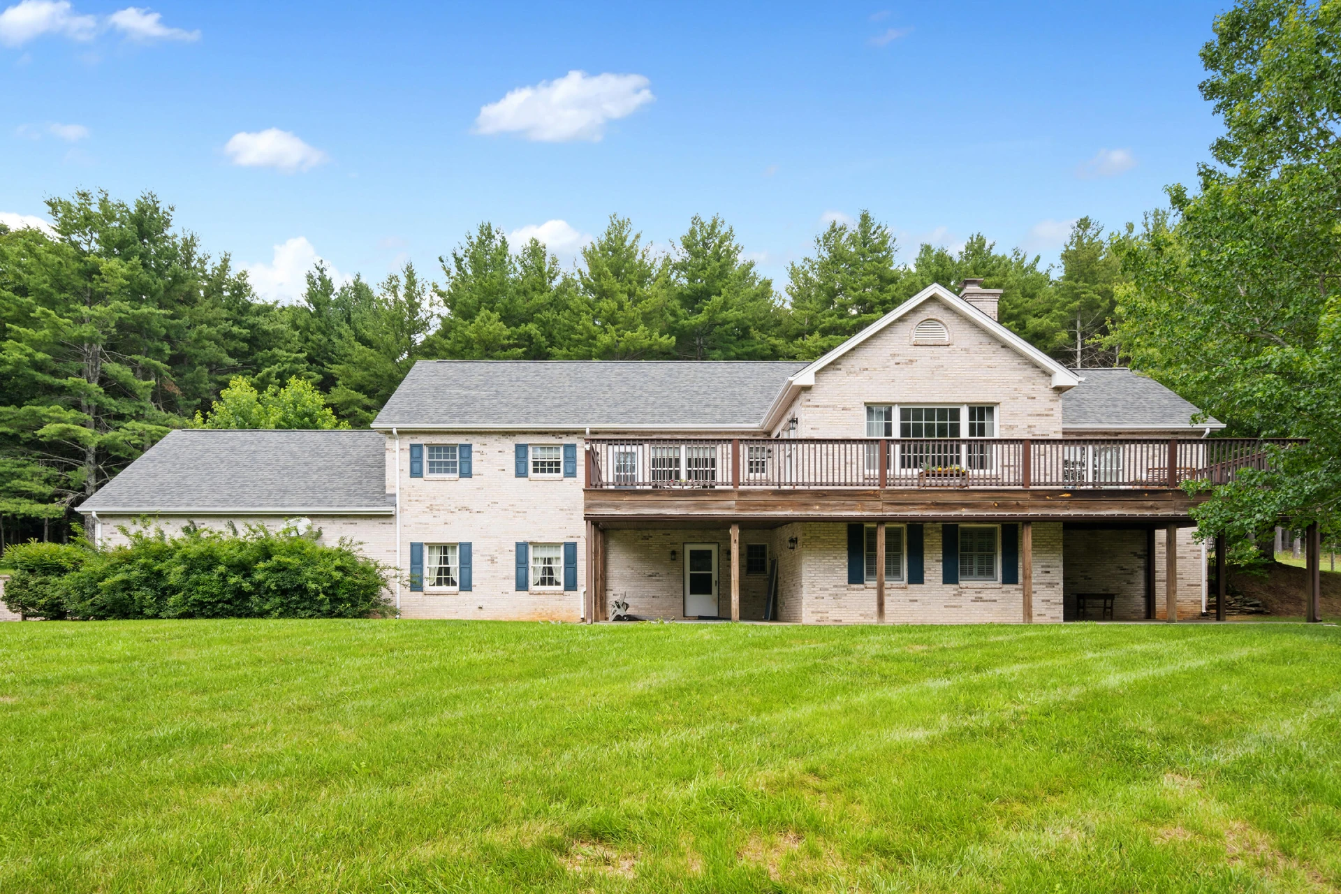 494 Soapstone Hill RD SE - Photo 3