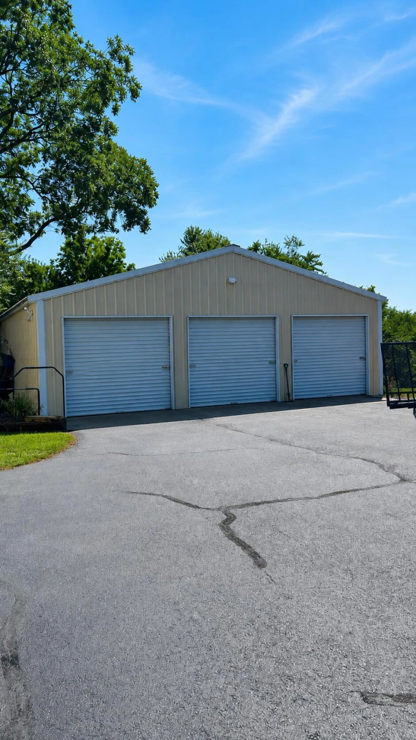 706 Burks Hill RD - Photo 33