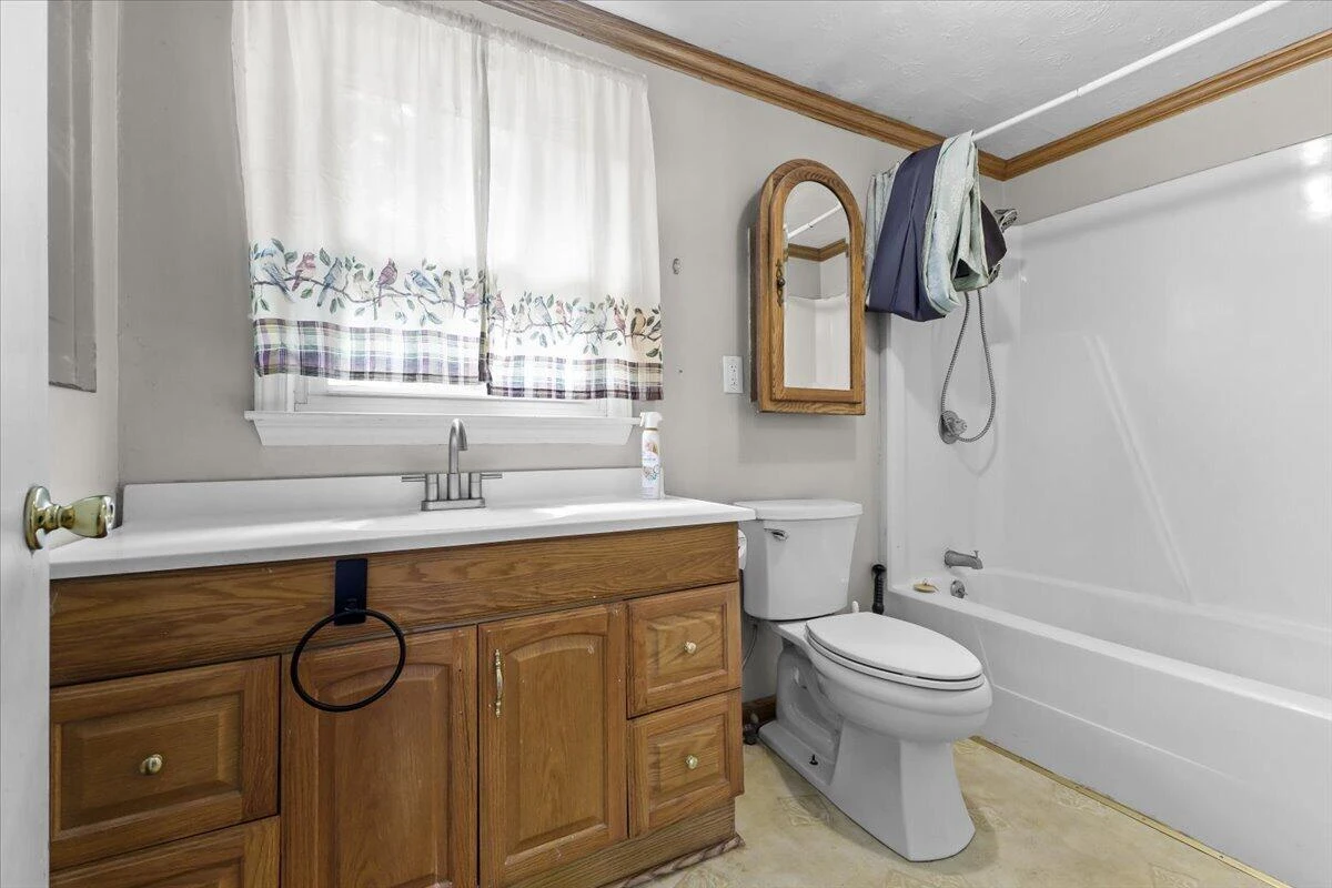 138 Weaver DR - Photo 16