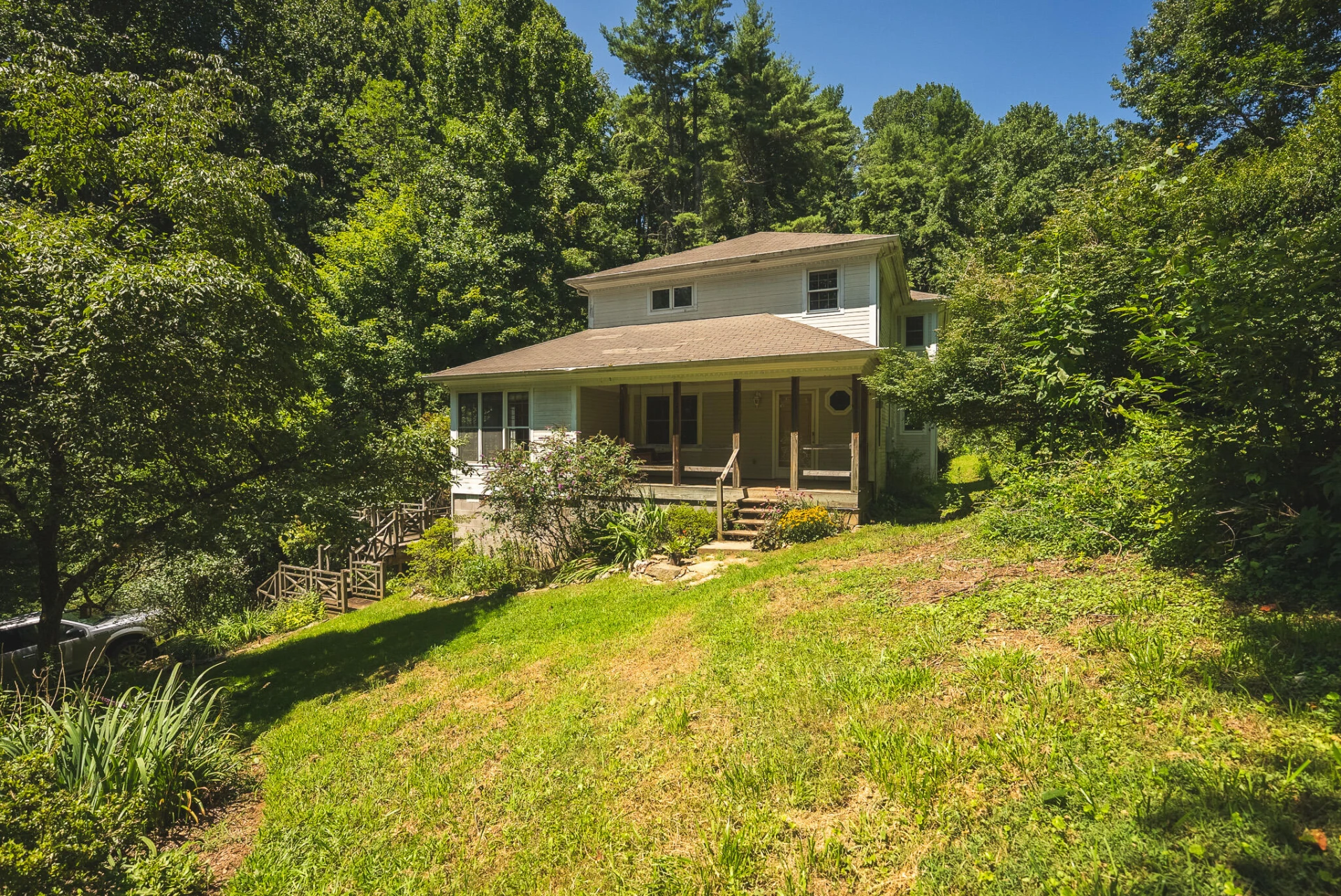 9067 Twin Falls RD NE