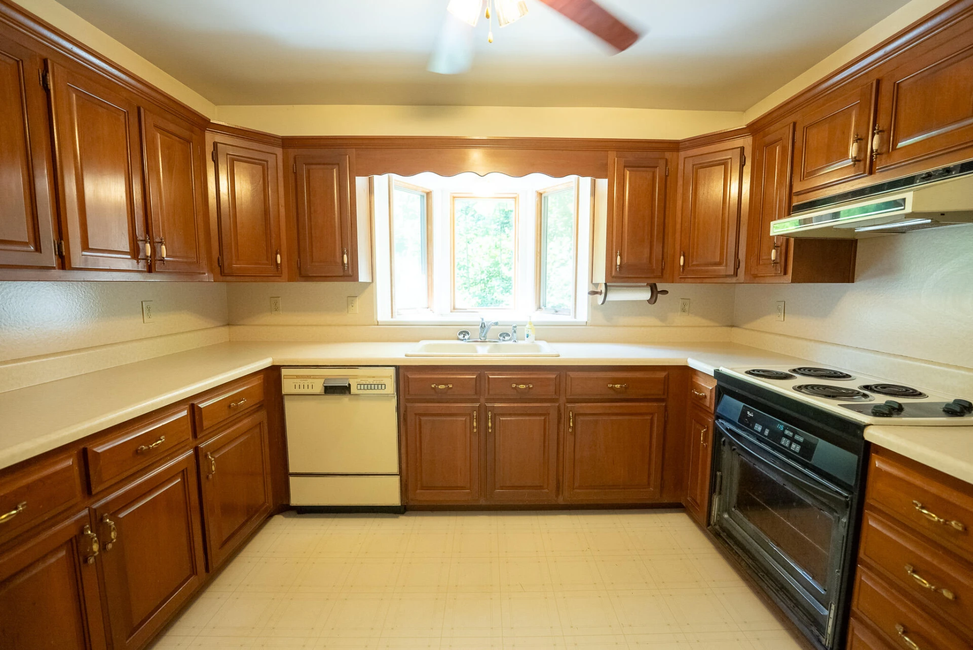 9067 Twin Falls RD NE - Photo 44
