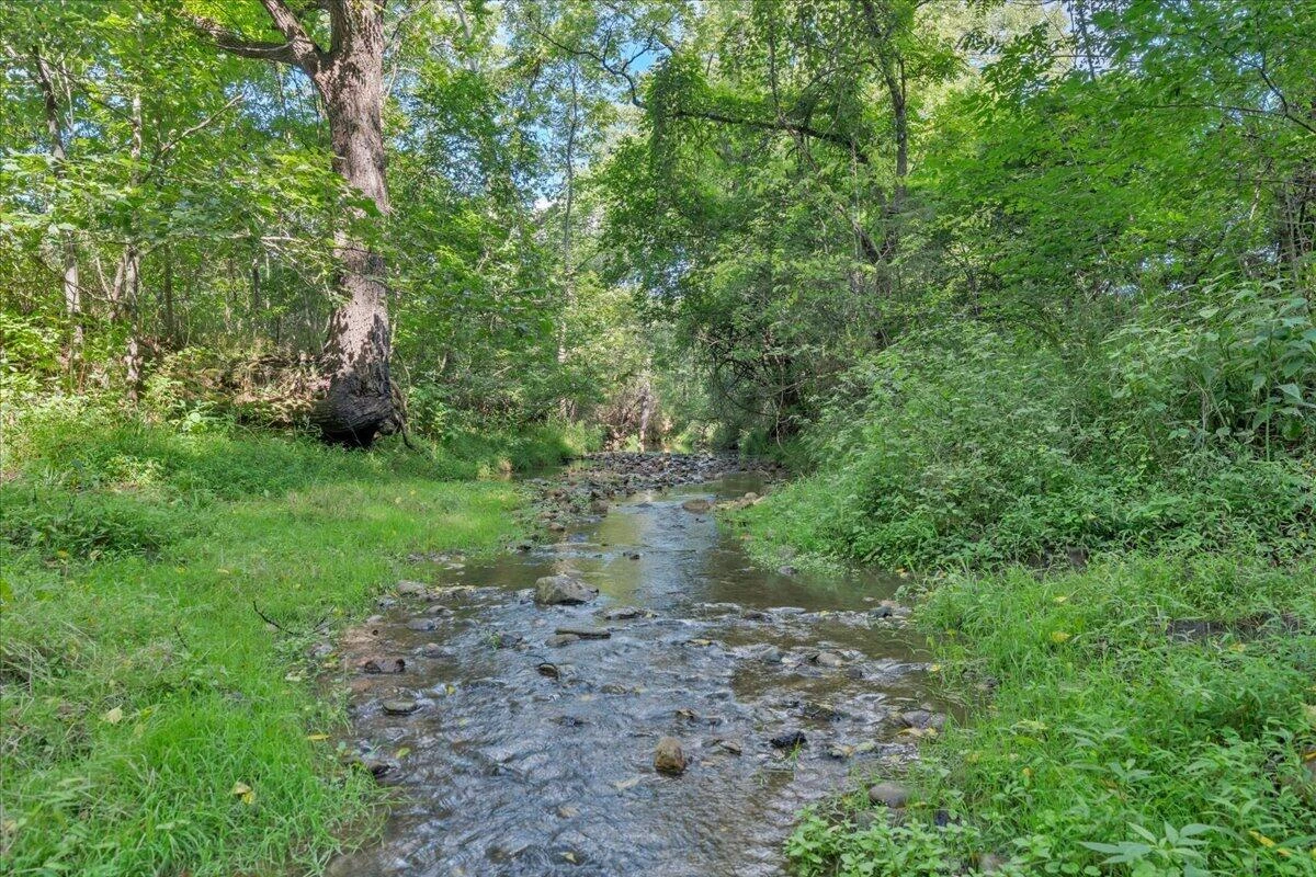7654 Goose Creek Valley RD - Photo 27