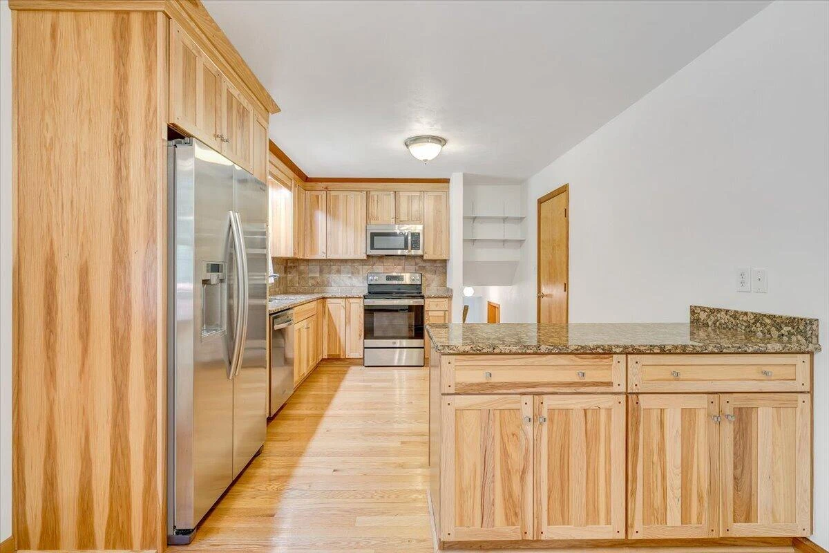 7654 Goose Creek Valley RD - Photo 38
