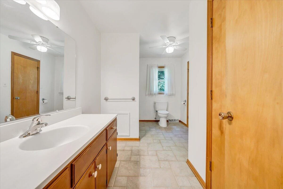 7654 Goose Creek Valley RD - Photo 46