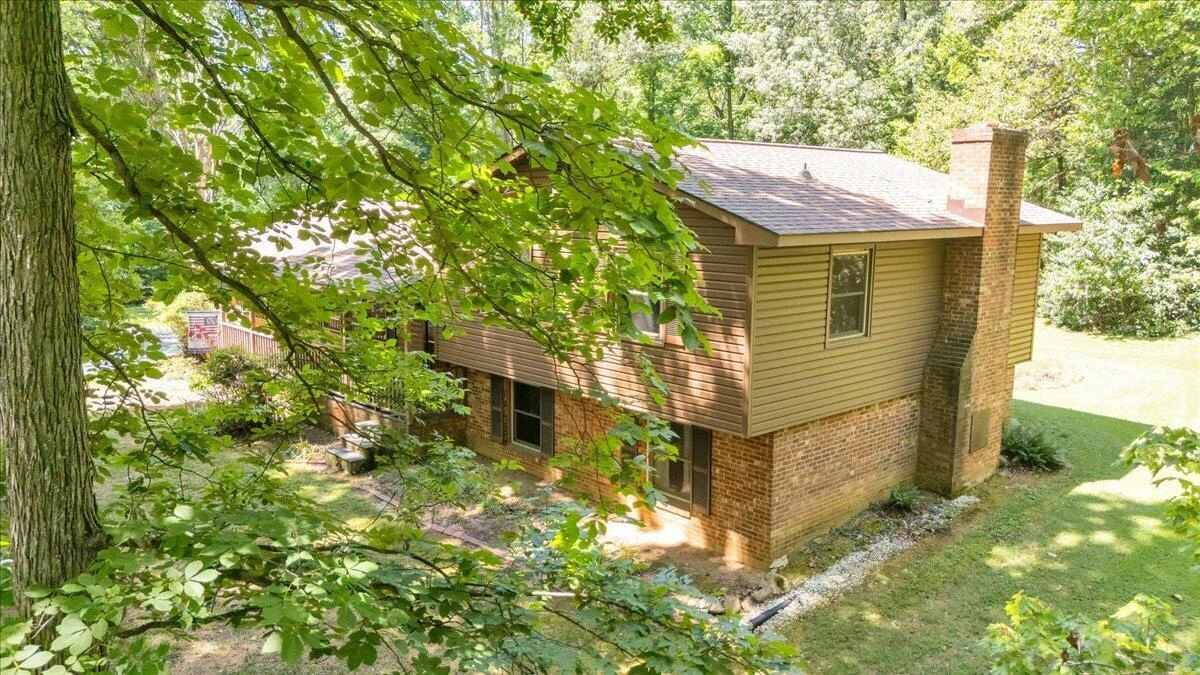 7654 Goose Creek Valley RD - Photo 81