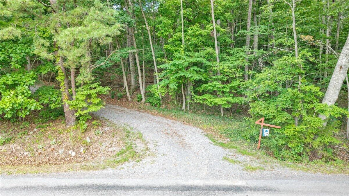 7654 Goose Creek Valley RD - Photo 88