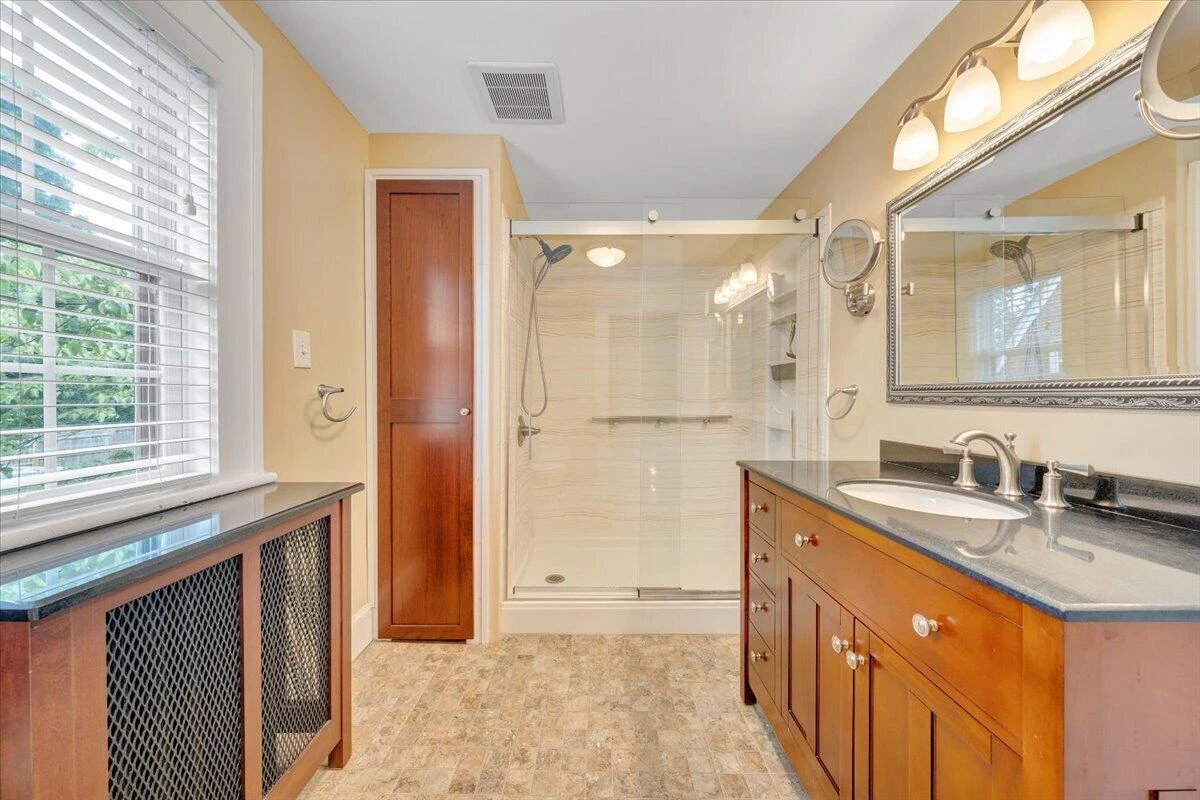 1213 Howbert AVE SW - Photo 25