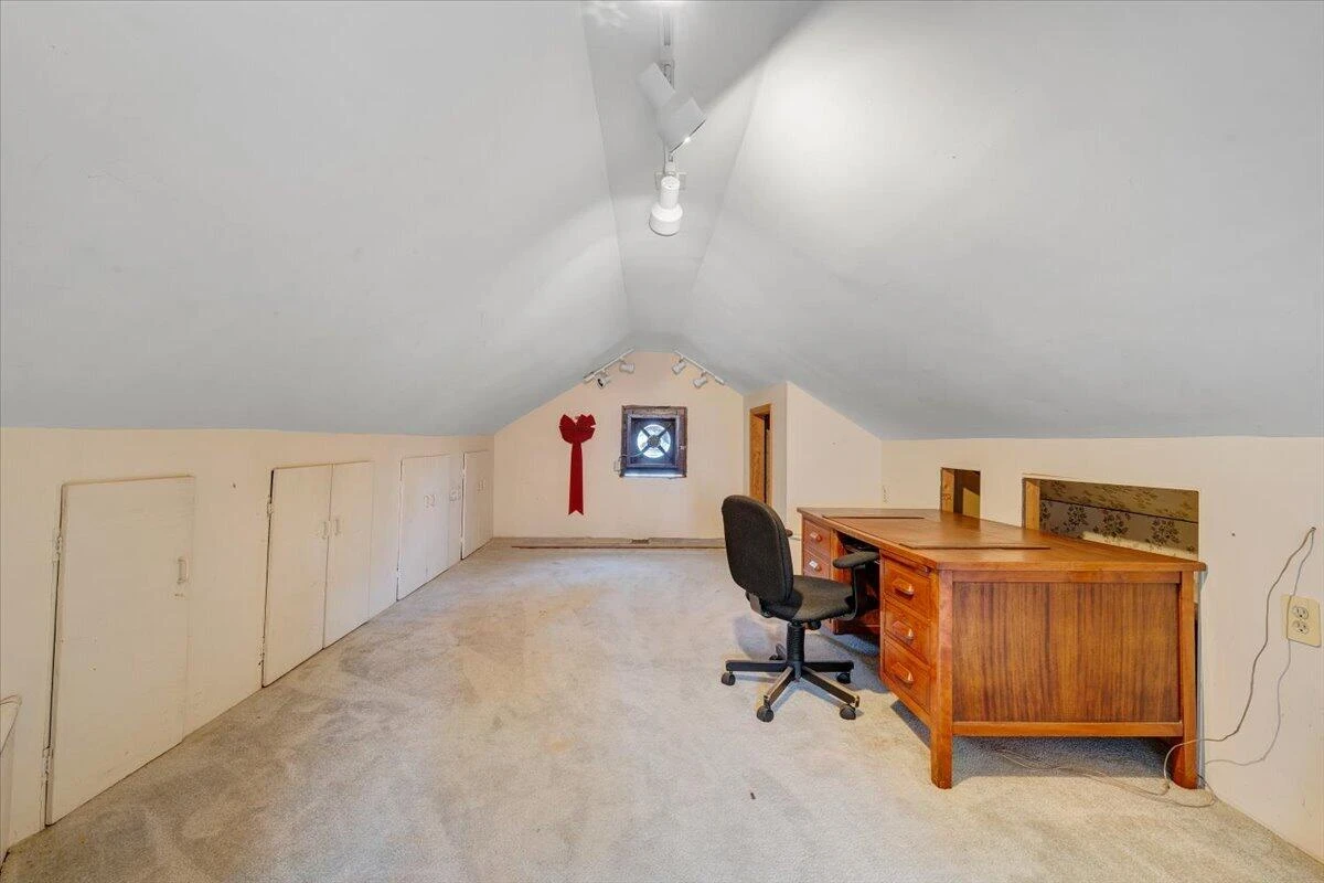 1213 Howbert AVE SW - Photo 28