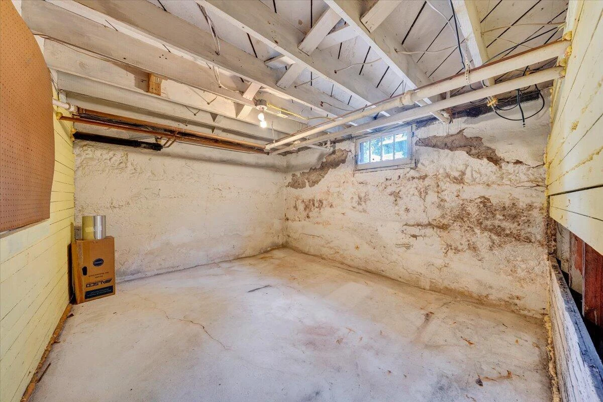1213 Howbert AVE SW - Photo 32