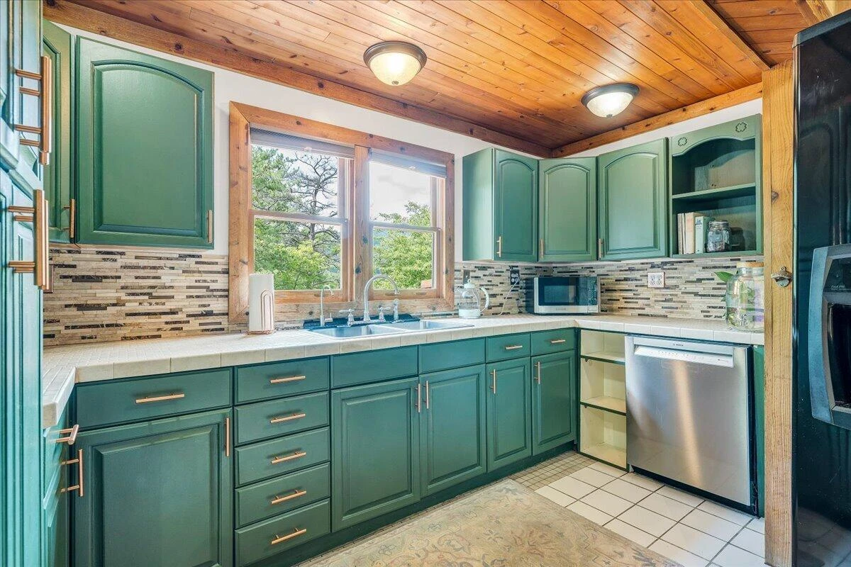 1964 Wildwood RD - Photo 9