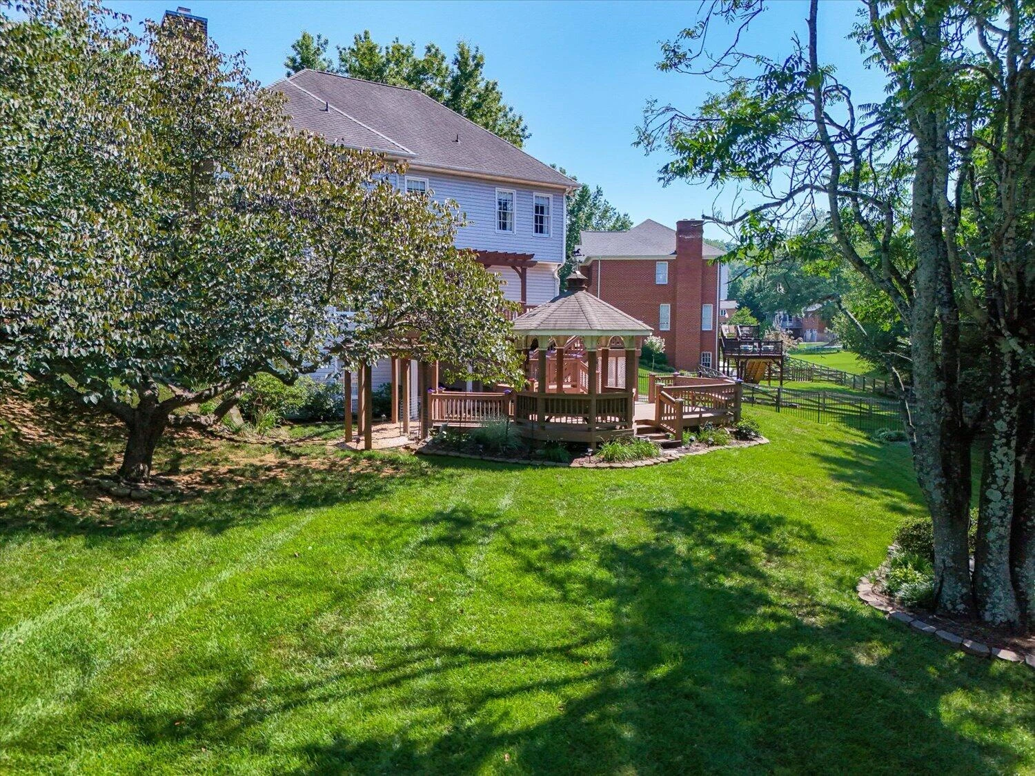 5069 Williamsburg CT - Photo 38