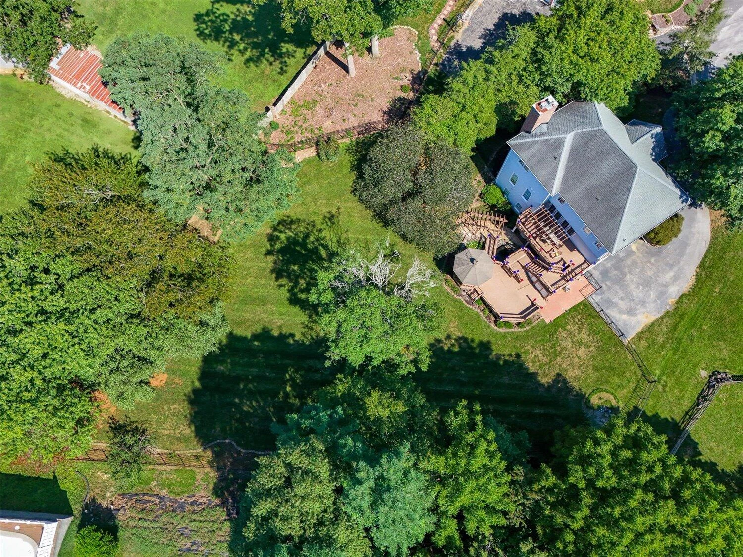 5069 Williamsburg CT - Photo 42