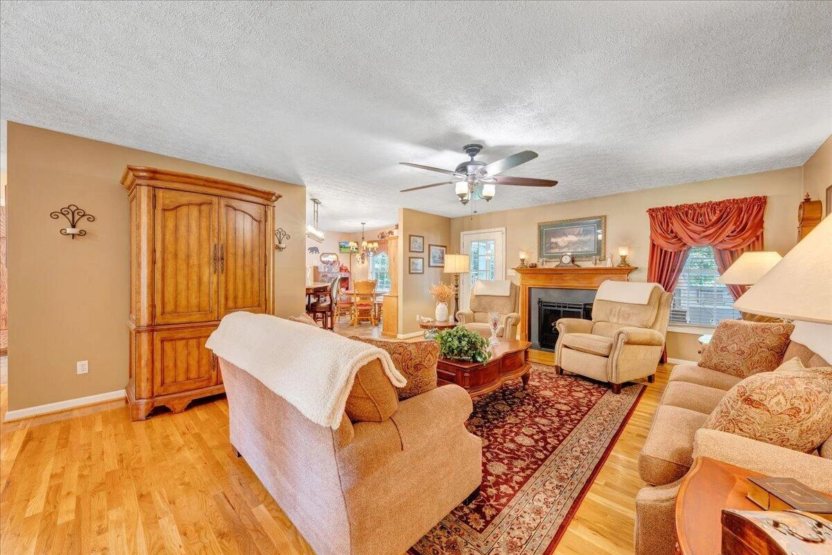 2895 Coopers Mountain RD - Photo 10