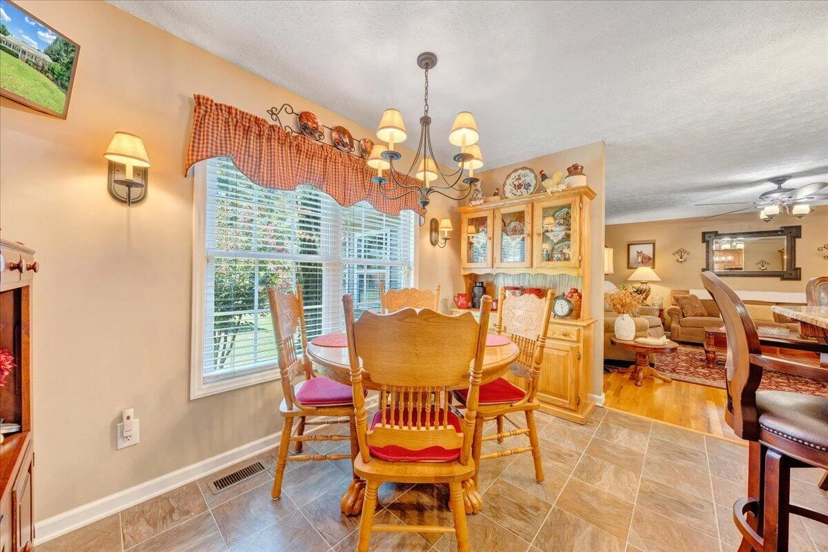 2895 Coopers Mountain RD - Photo 17
