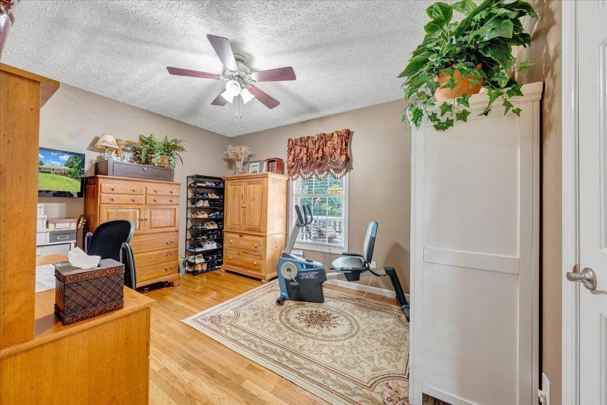 2895 Coopers Mountain RD - Photo 31