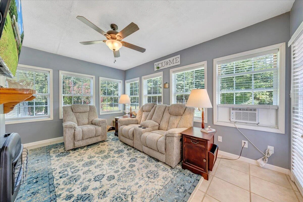 2895 Coopers Mountain RD - Photo 43