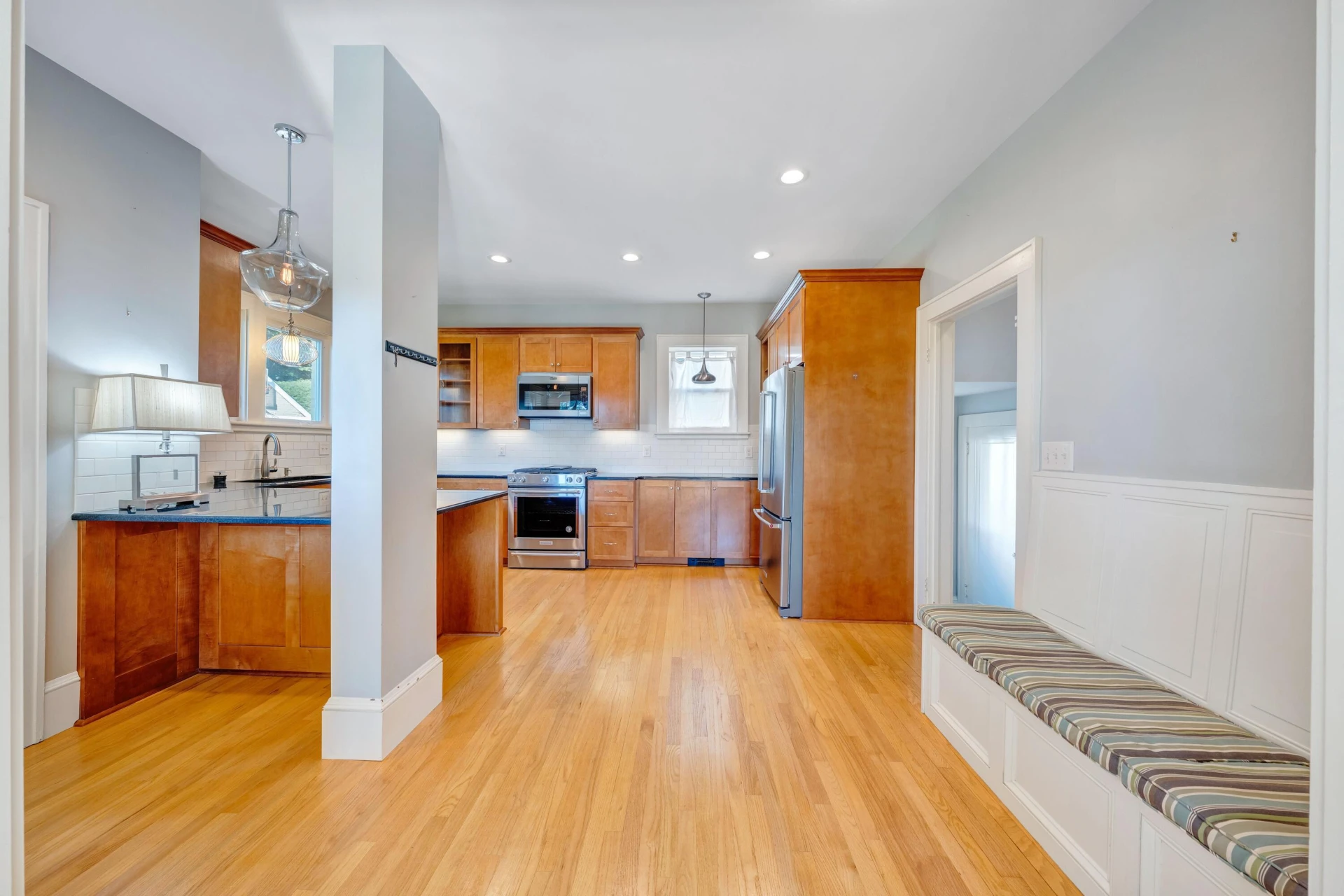 118 24th ST SE - Photo 16