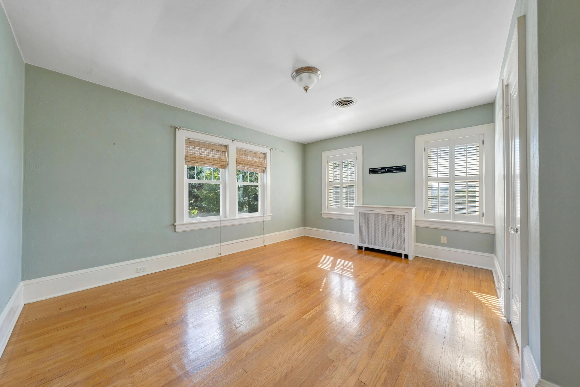 118 24th ST SE - Photo 25