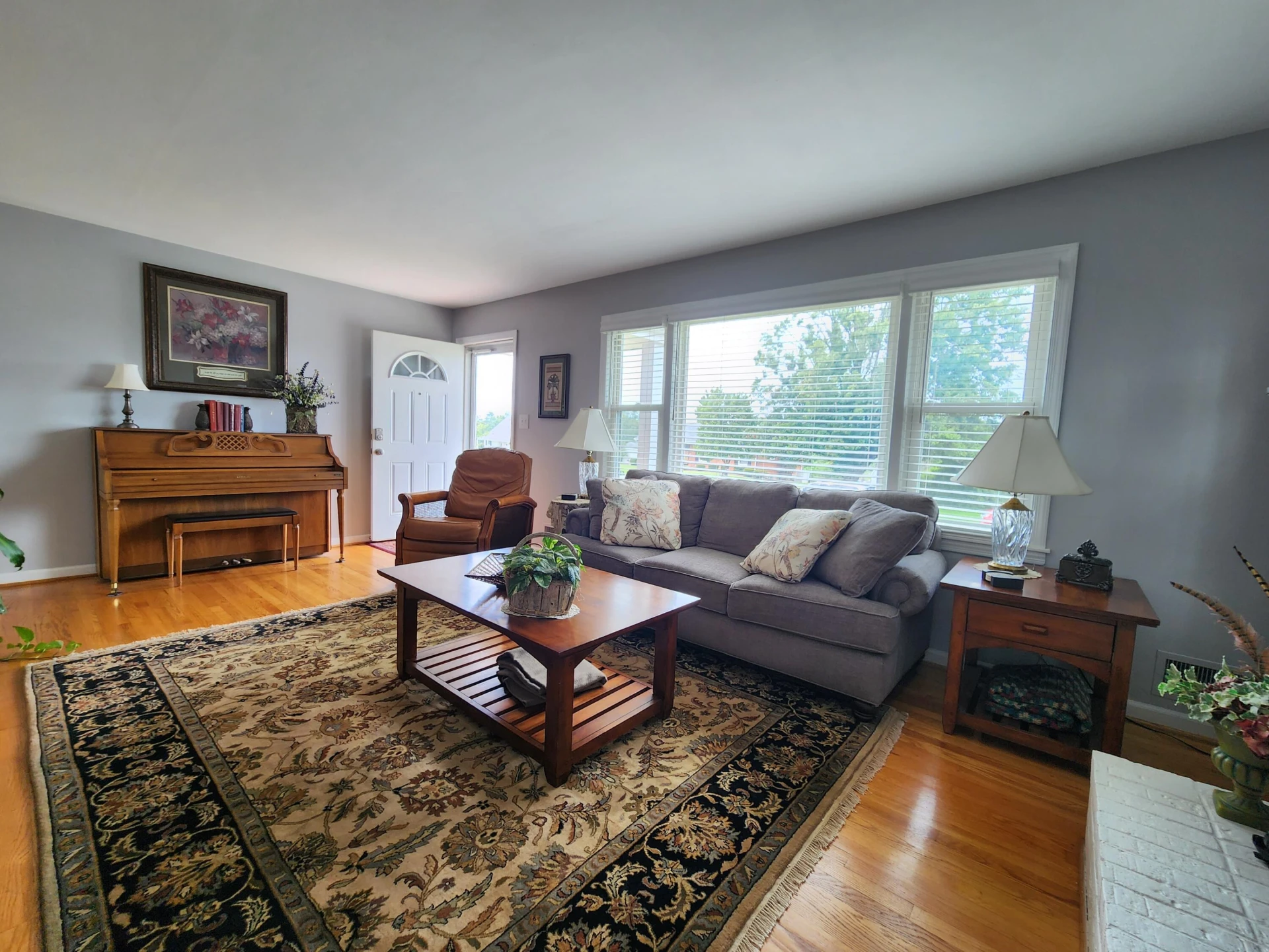 1013 Blandford AVE - Photo 5