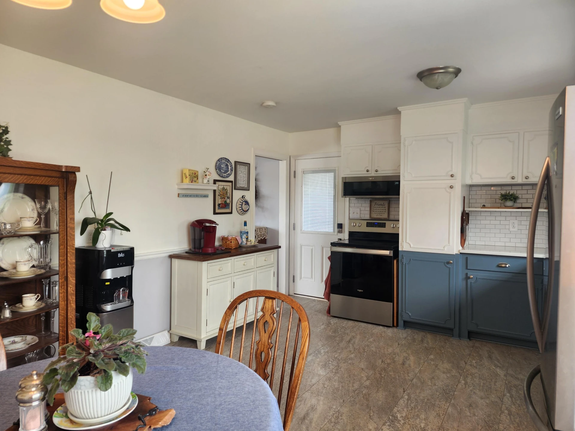 1013 Blandford AVE - Photo 8