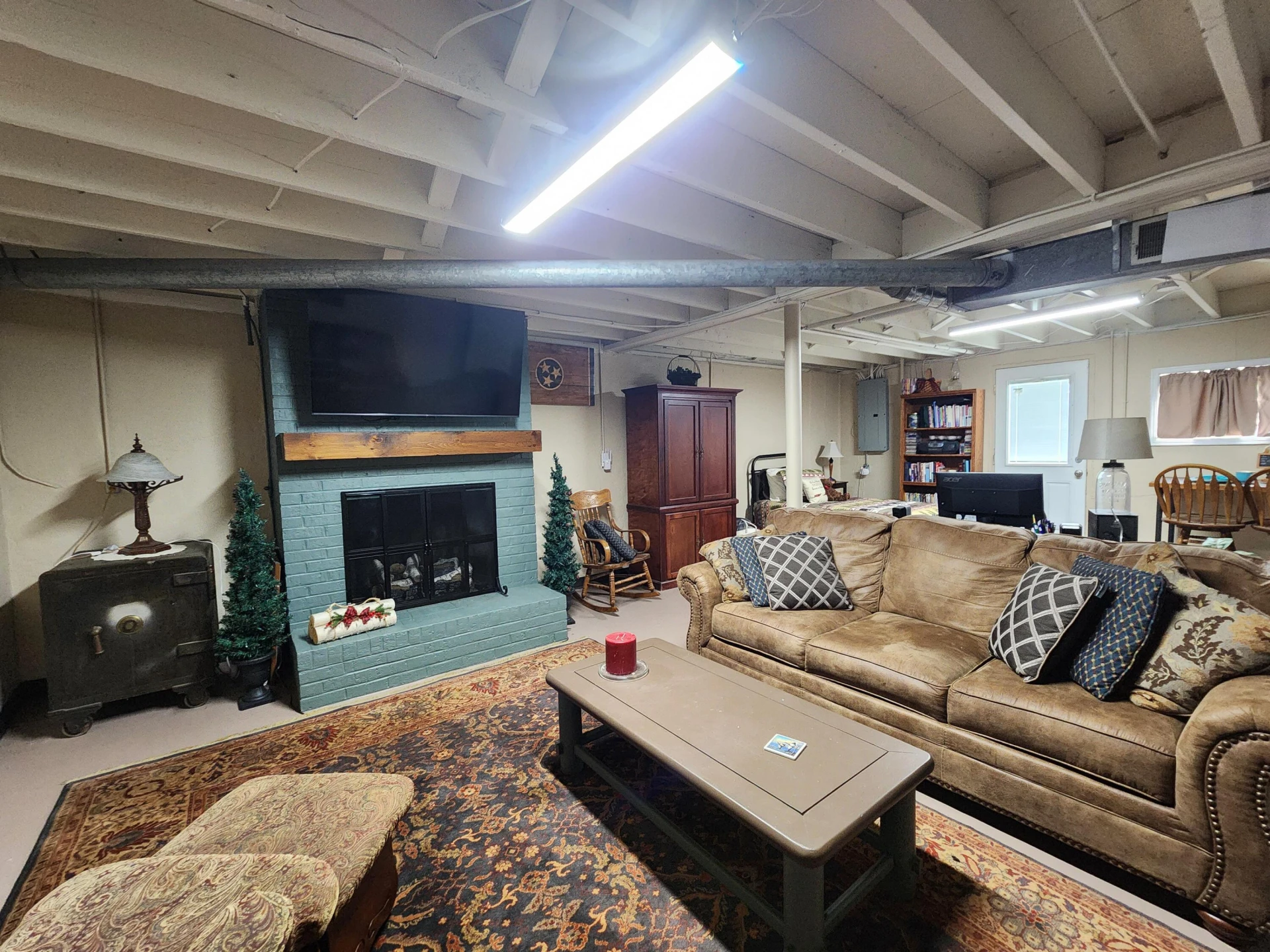 1013 Blandford AVE - Photo 24