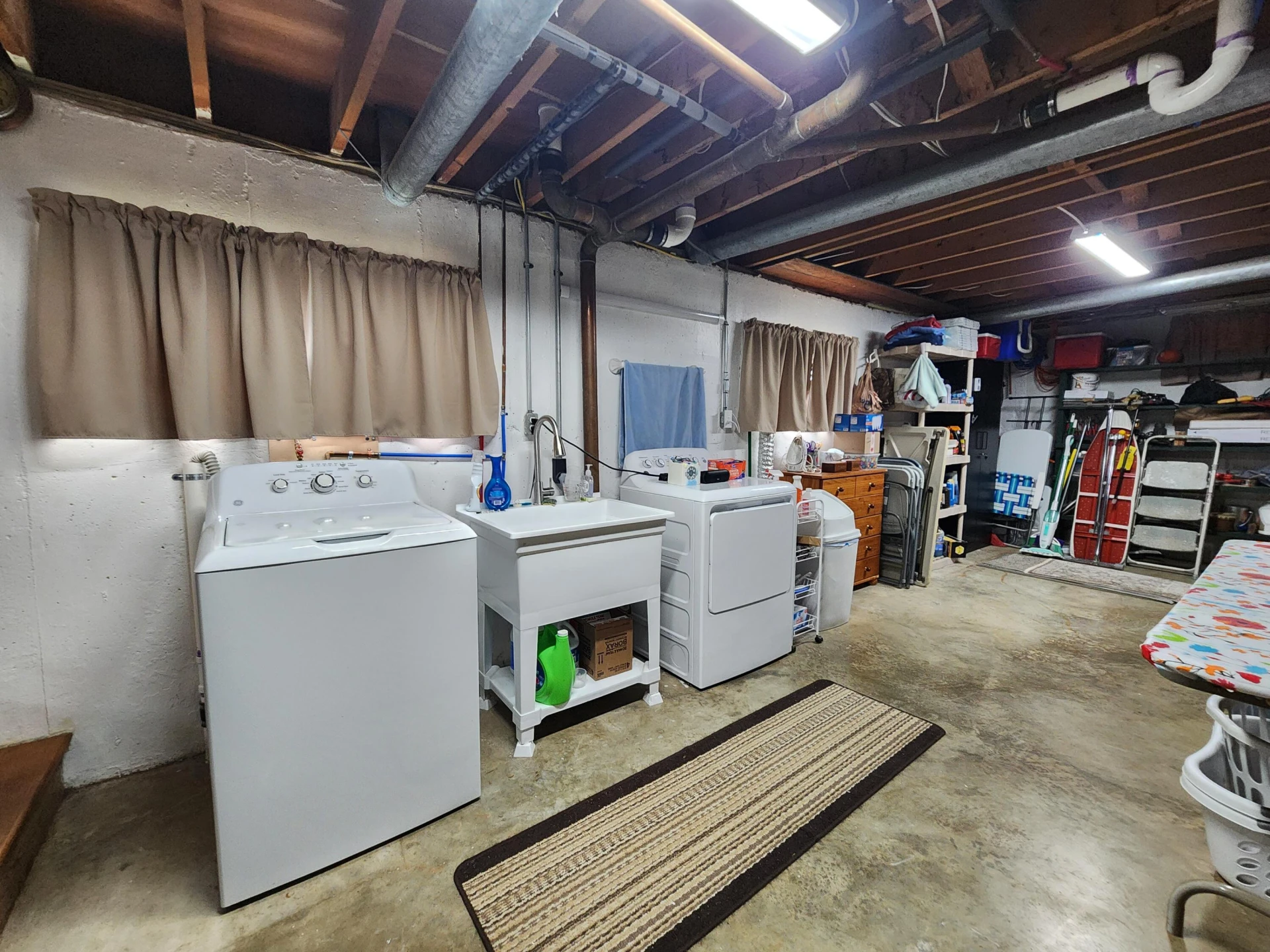 1013 Blandford AVE - Photo 27