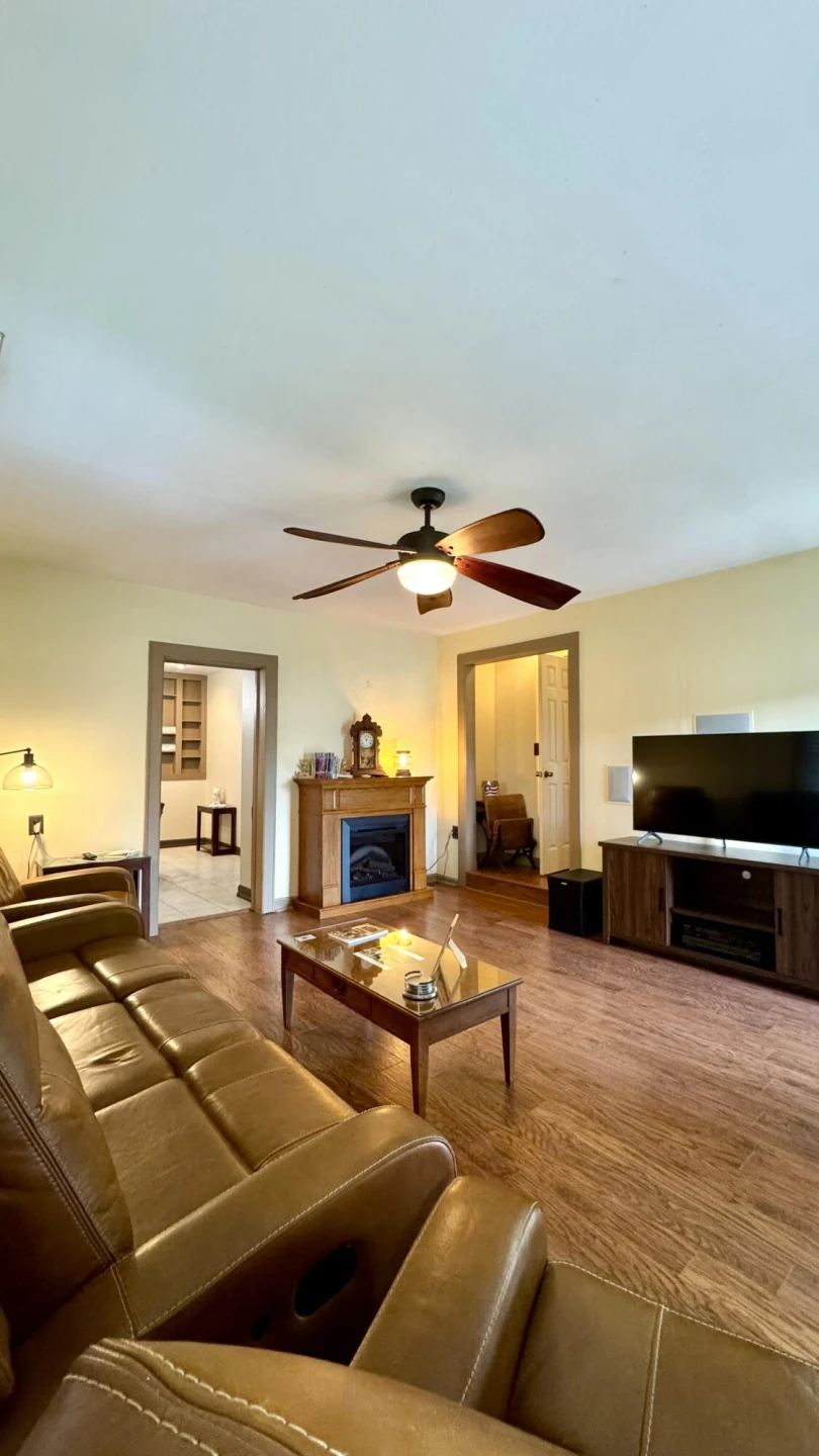 218 Commerce AVE - Photo 12