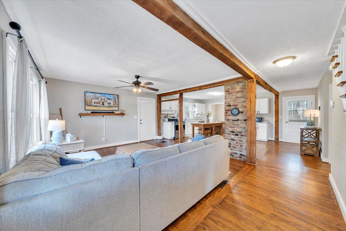 5195 Franklin ST - Photo 6