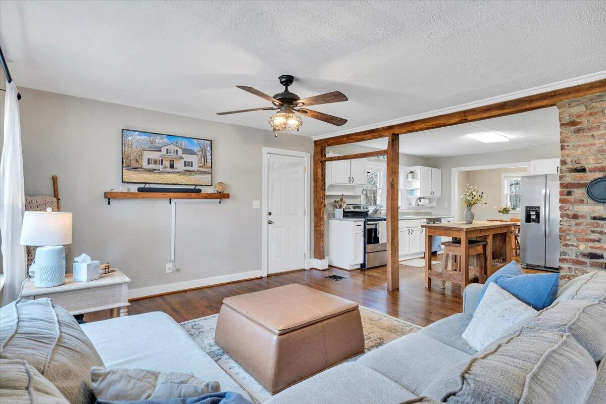 5195 Franklin ST - Photo 7