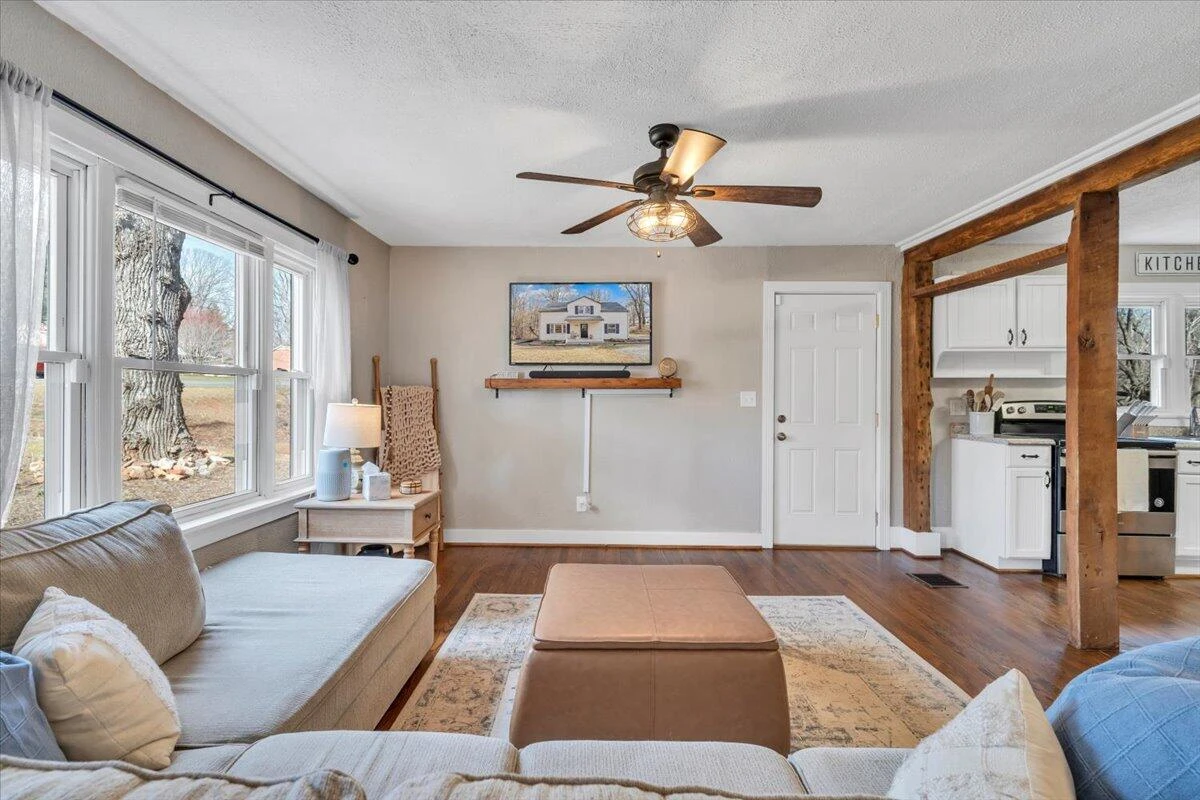 5195 Franklin ST - Photo 8