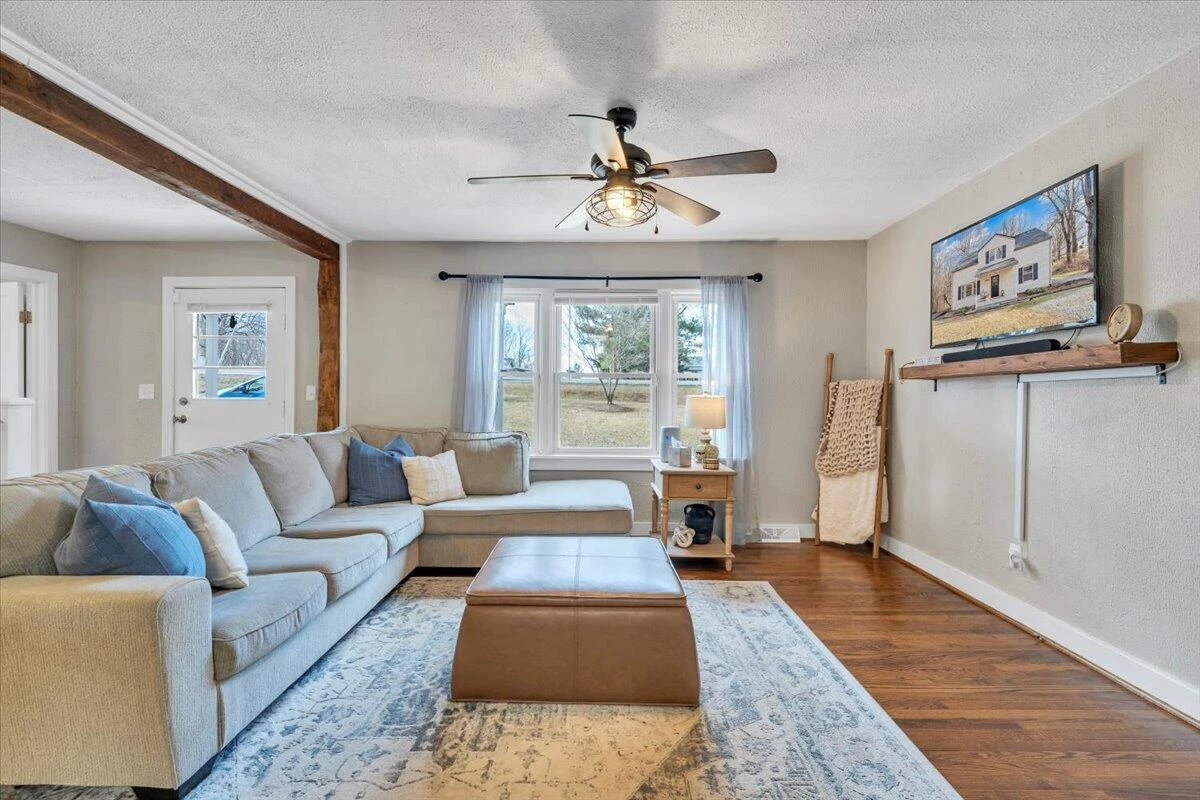 5195 Franklin ST - Photo 12