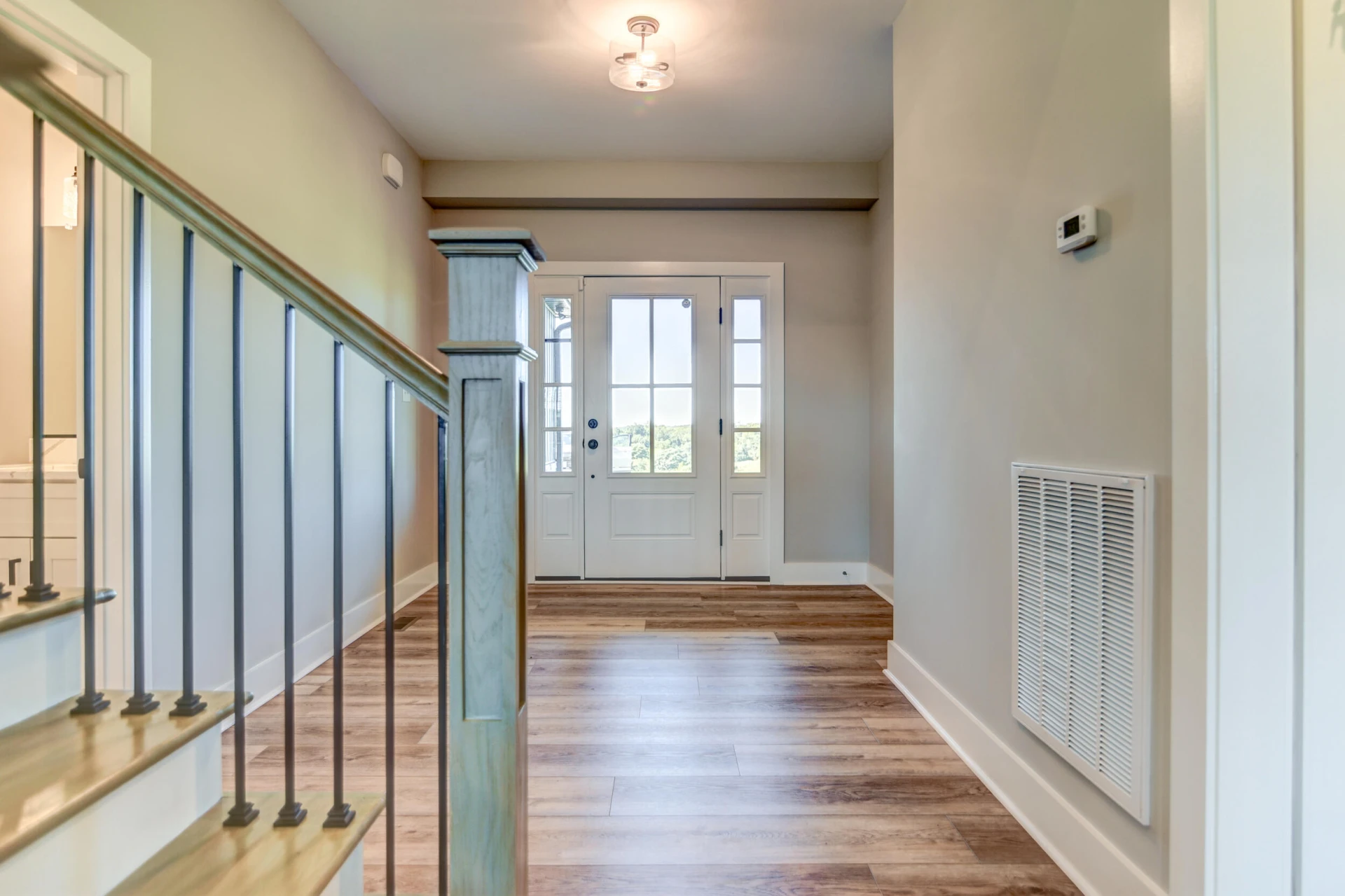 1610 Wells RD - Photo 3