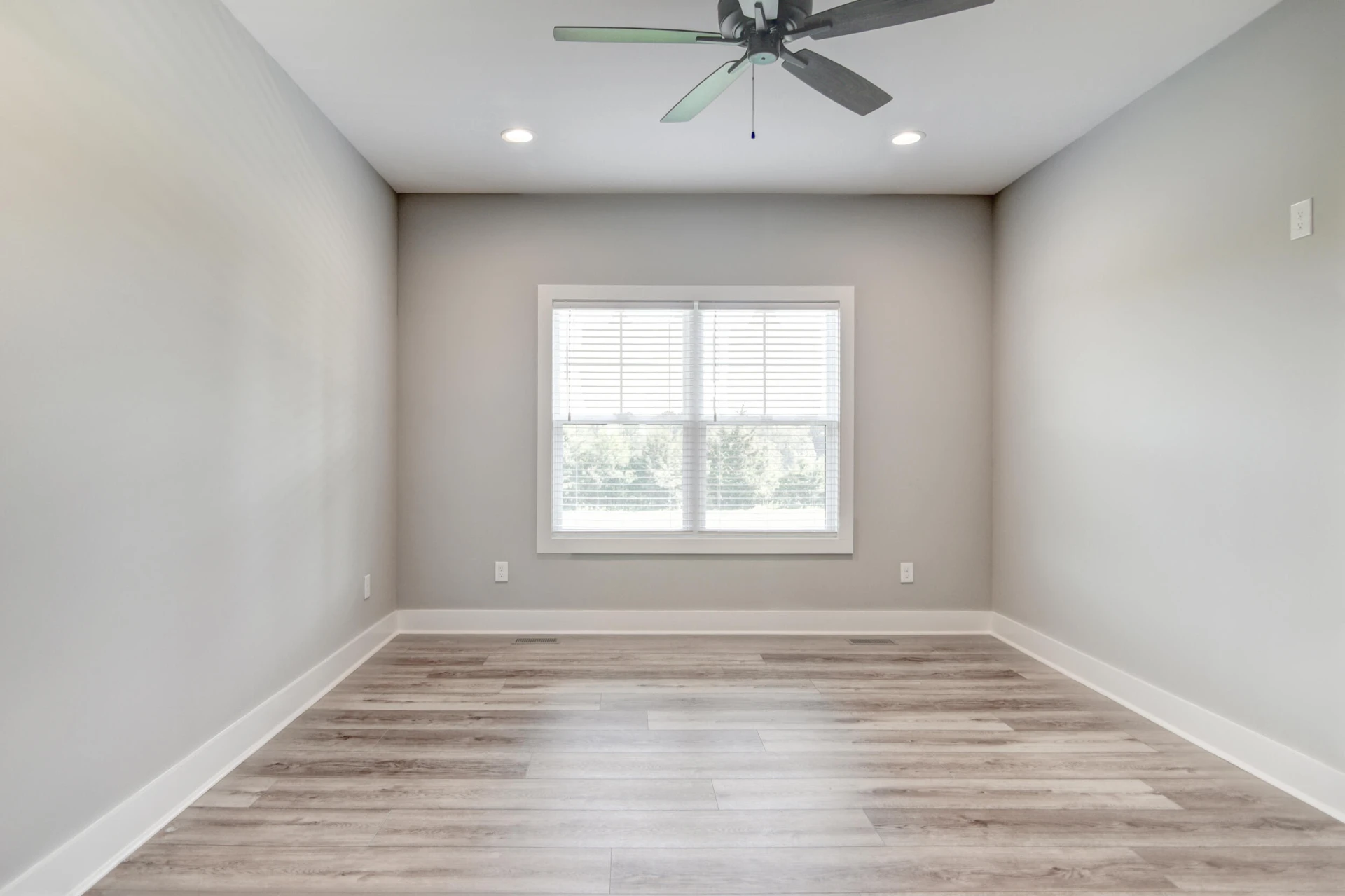 1610 Wells RD - Photo 8
