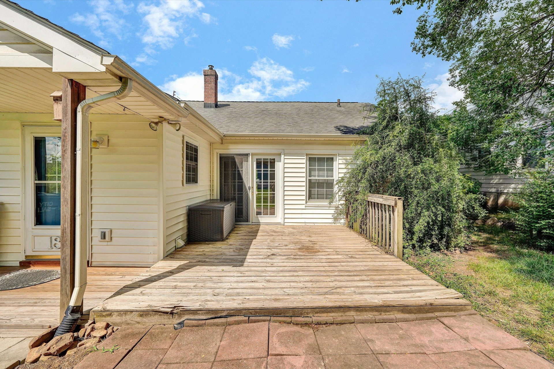 18 Lake AVE - Photo 30