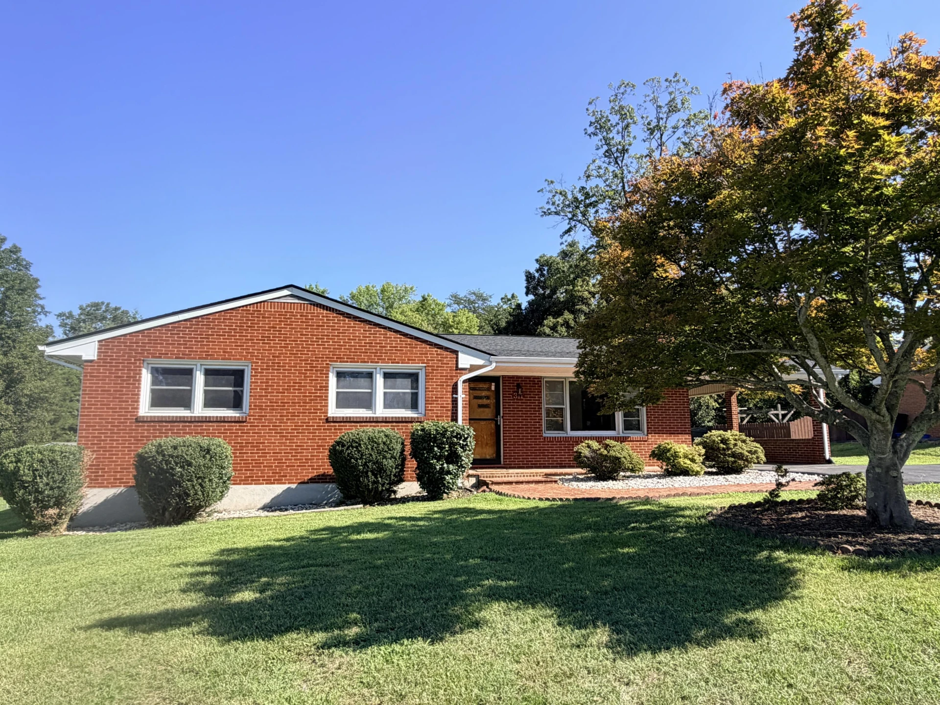311 Woodmere DR
