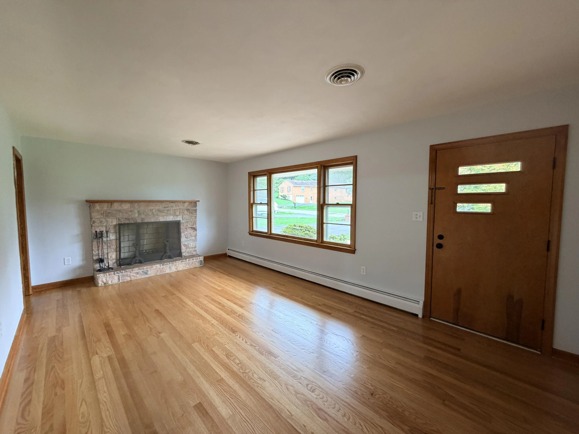 311 Woodmere DR - Photo 8
