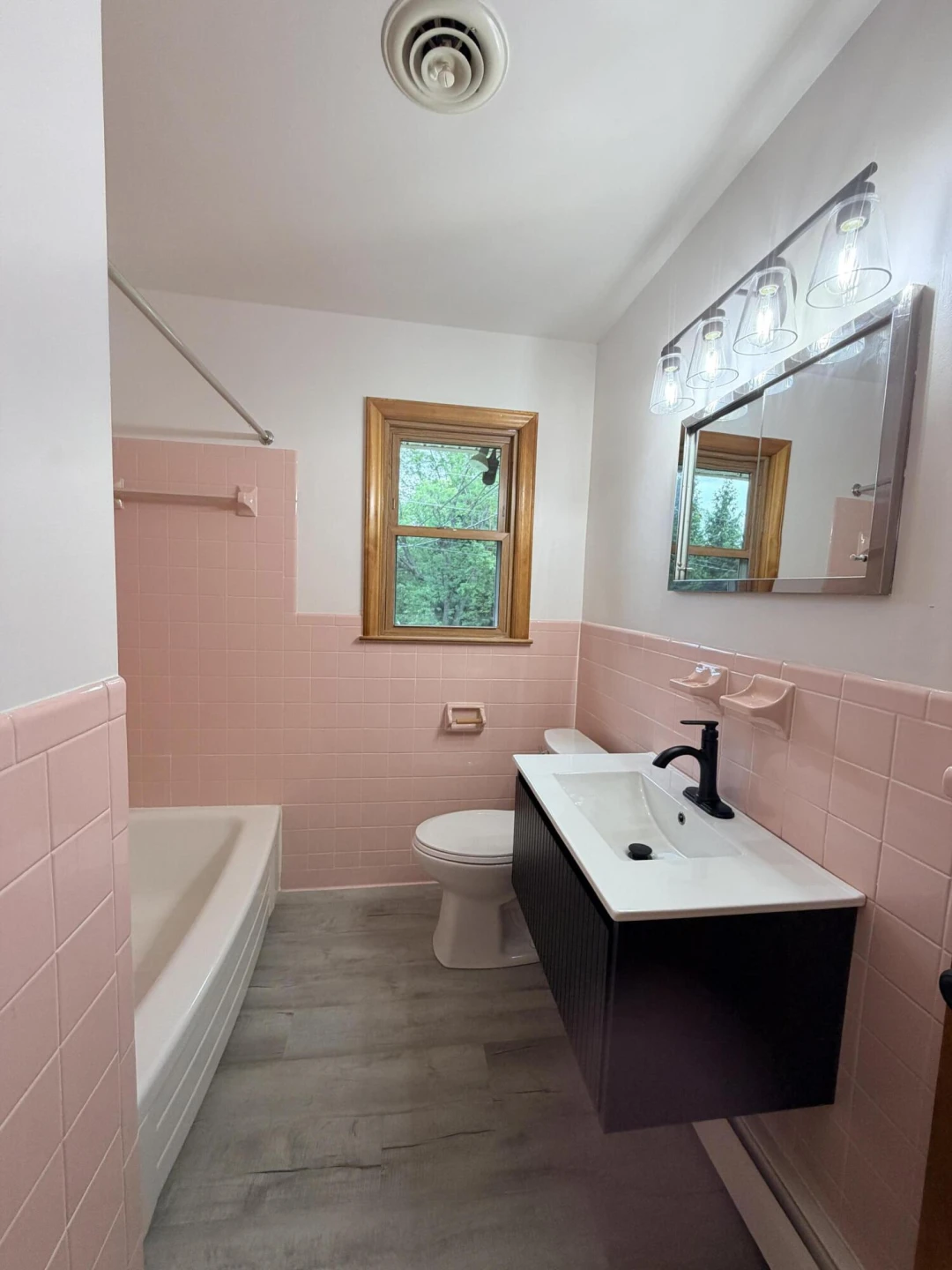 311 Woodmere DR - Photo 10