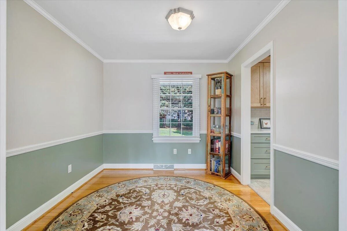 3431 Ashmeade DR - Photo 9