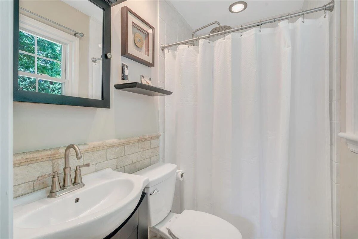 3431 Ashmeade DR - Photo 19