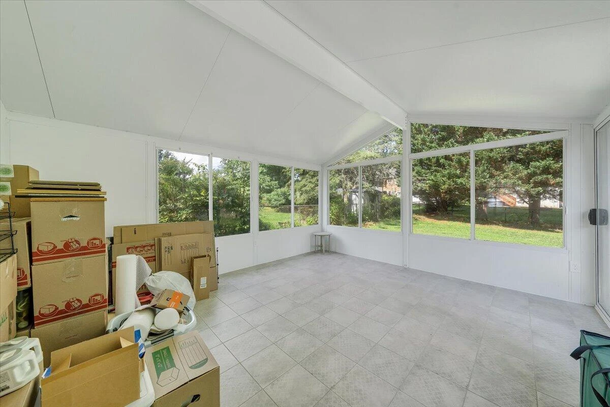 3431 Ashmeade DR - Photo 36