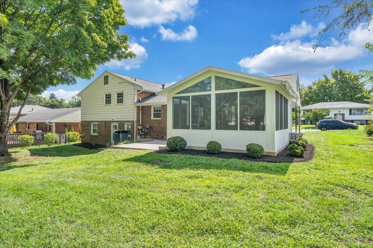 3431 Ashmeade DR - Photo 41