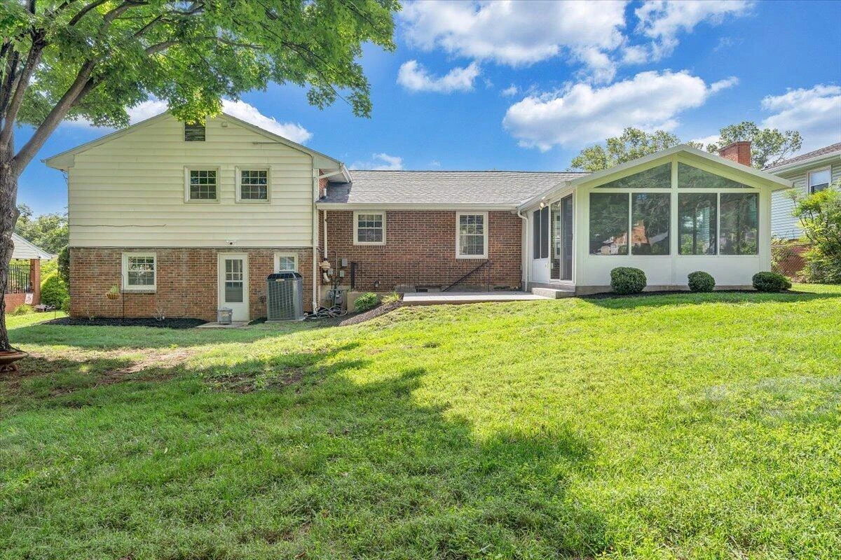 3431 Ashmeade DR - Photo 42