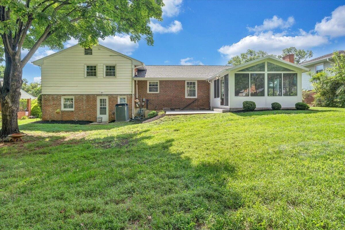 3431 Ashmeade DR - Photo 43