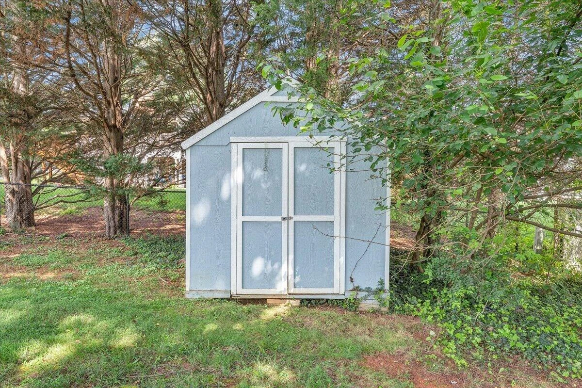 3431 Ashmeade DR - Photo 47
