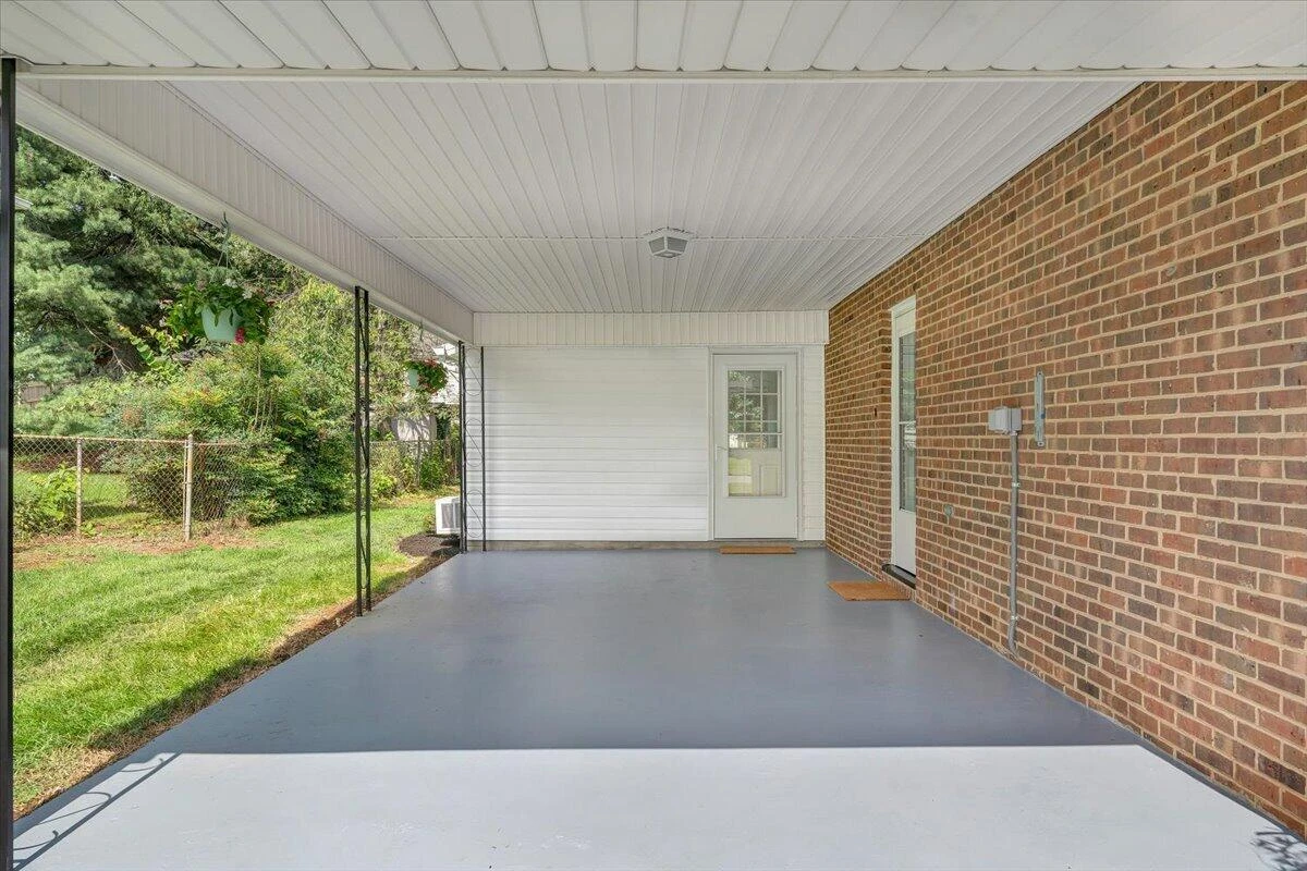 3431 Ashmeade DR - Photo 49