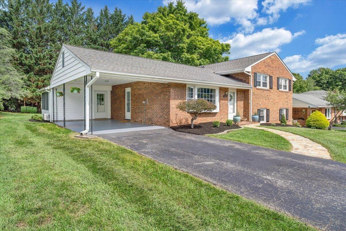 3431 Ashmeade DR - Photo 51
