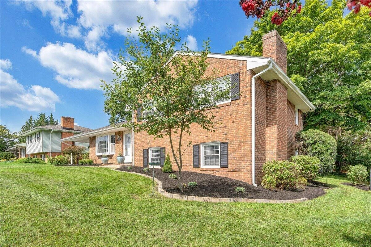 3431 Ashmeade DR - Photo 55